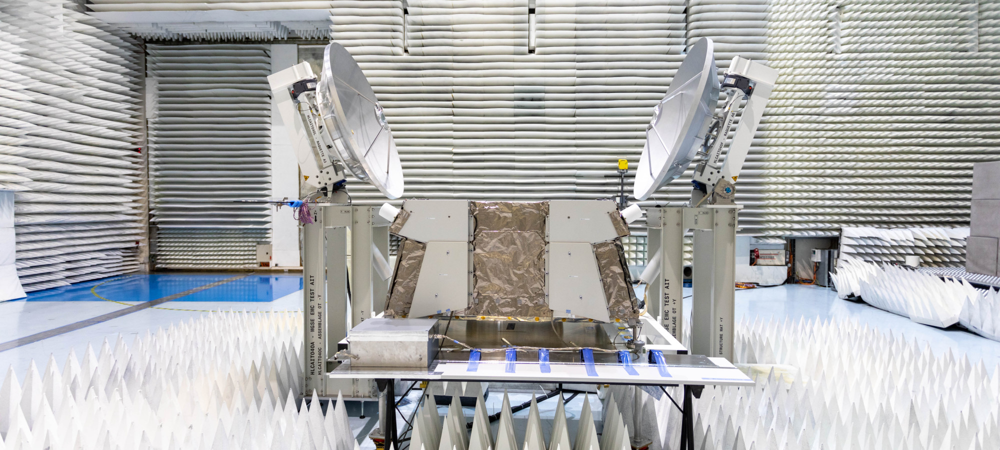 MULTI-AXIS ANTENNA POSITIONER FOR EMC TESTING (HLCS)
