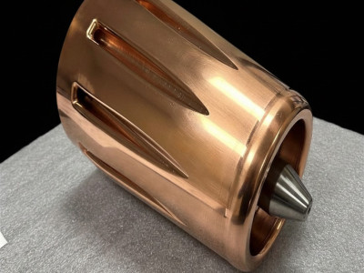 HIGH-FREQUENCY RESONATOR FOR THE NUCLEAR INDUSTRY (CEA & ITER)