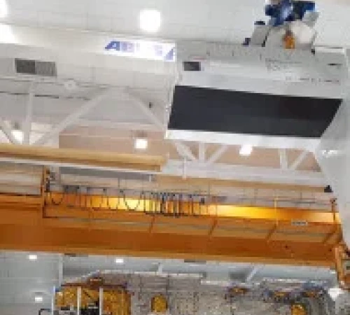 SPACECRAFT HORIZONTAL HOISTING DEVICE