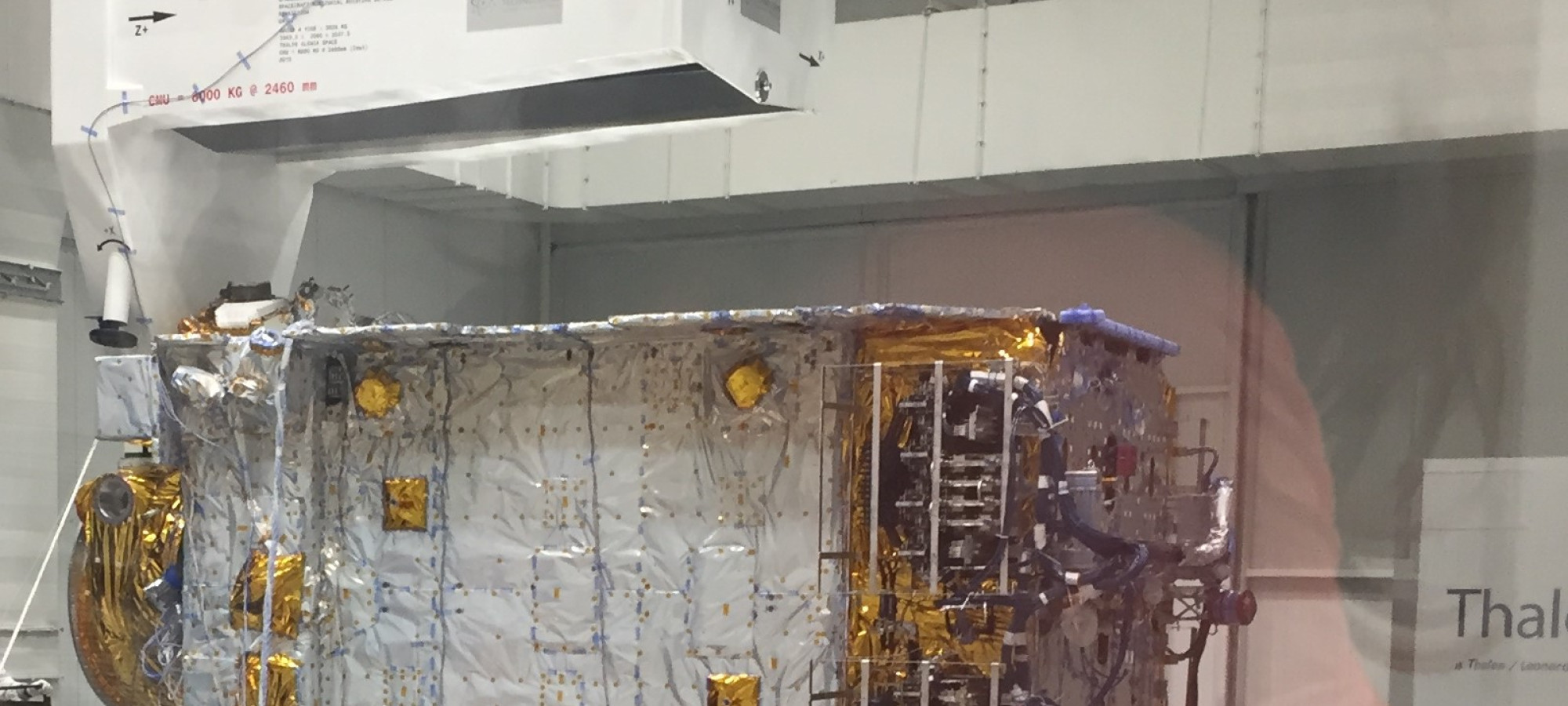 SPACECRAFT HORIZONTAL HOISTING DEVICE